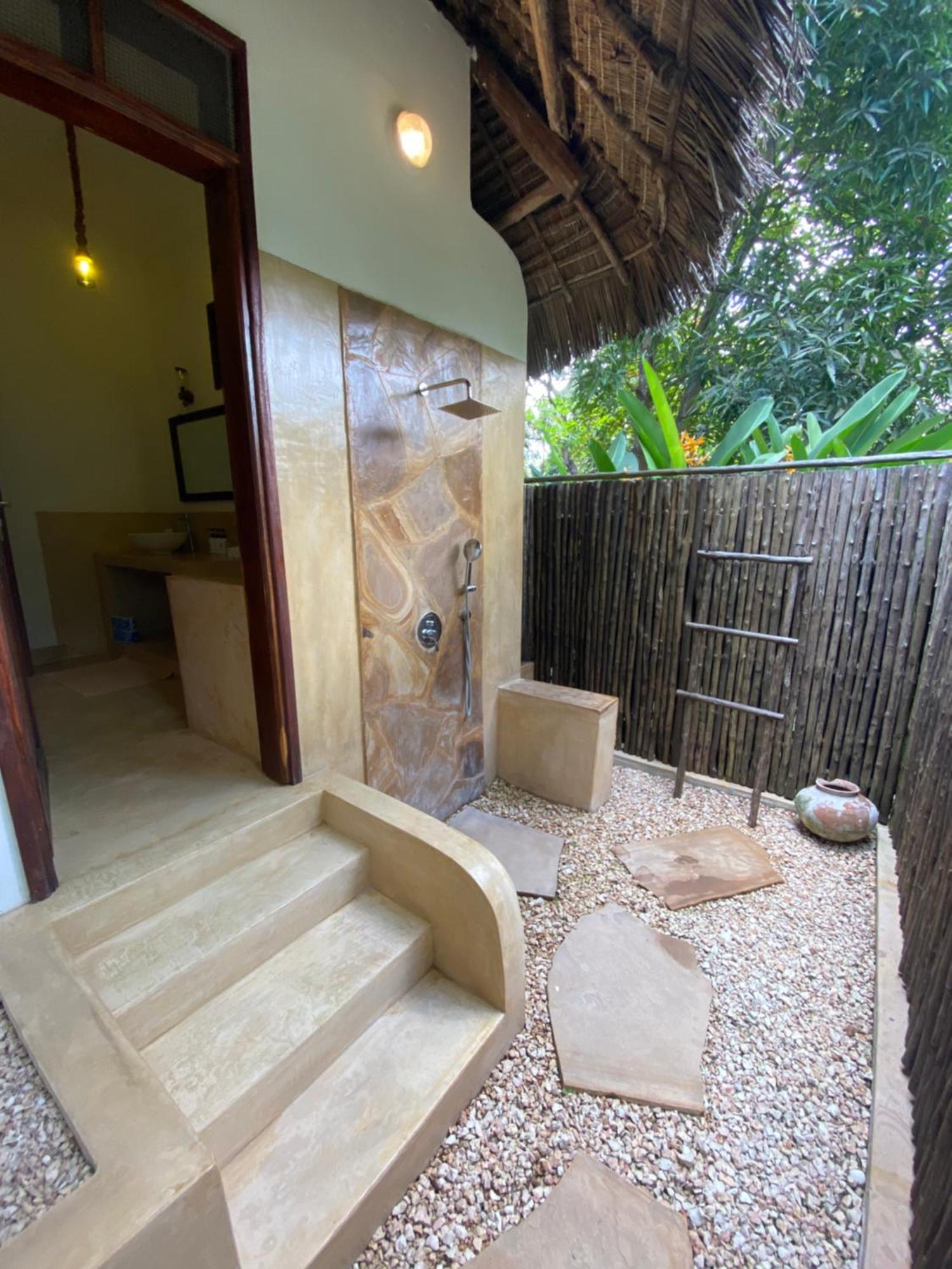 Mangrove Hotel Sansibar