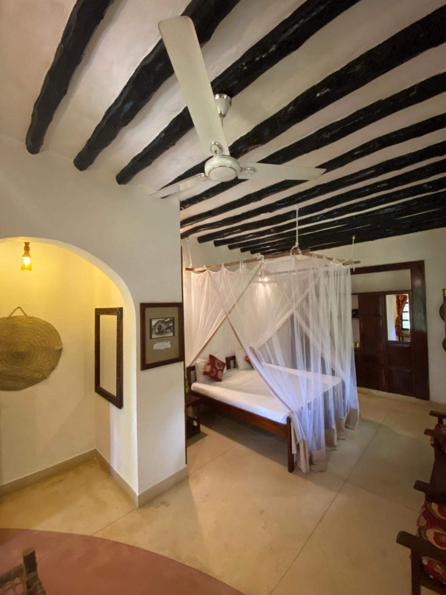 Hotel Mangrove